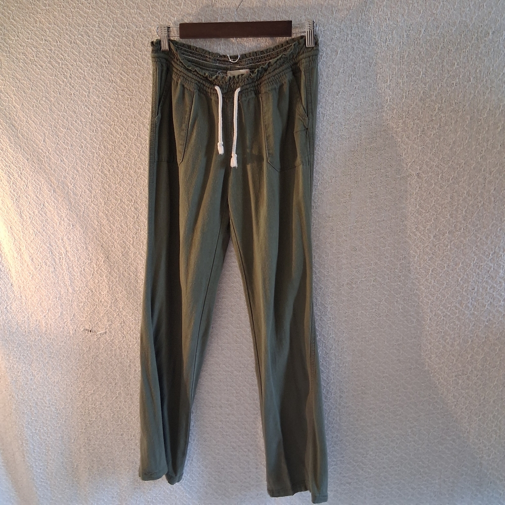 Womens April Kiss Medium Green Casual Pants